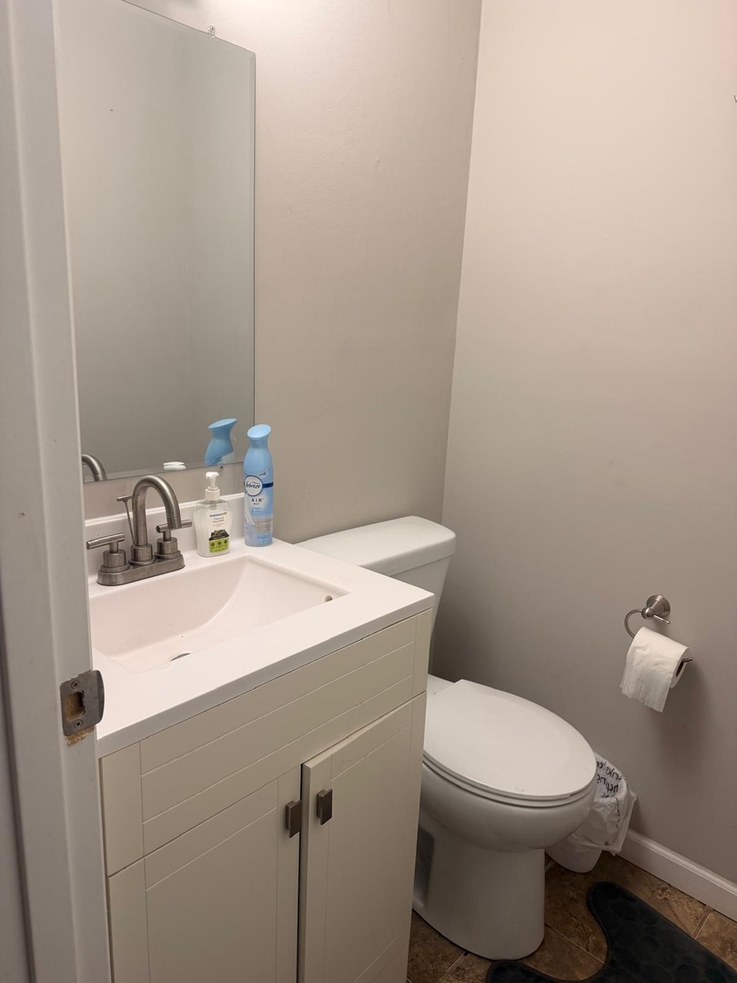6730 Valley View Road Hanover Park, IL 60133 - Photo 12 of 16 Gallery Image 12