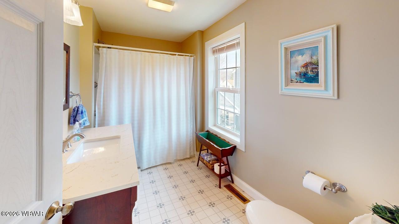 2036 Reed Street Williamsport, PA 17701 - Photo 37 of 41 Upstairs en-suite bath