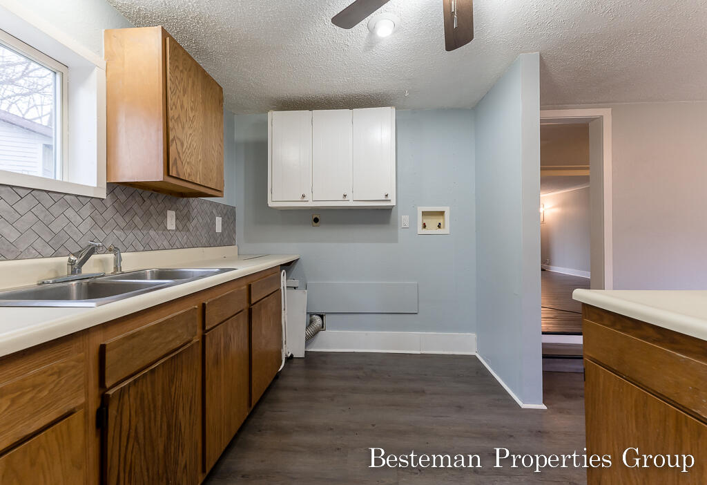 1285-1275 West Giles Road Muskegon, MI 49445 - Photo 41 of 62 1275Giles23Lores