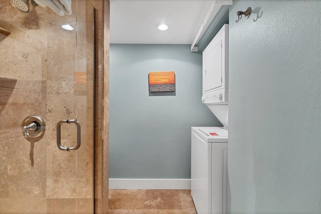 480 Gulf Boulevard, Unit 6 Boca Grande, FL 33921 - Photo 29 of 49 a bathroom with a shower