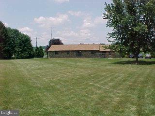 308 Millway Road Lititz, PA 17543 - Photo 2 of 3