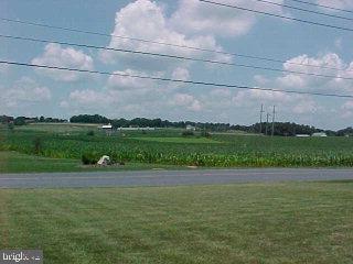 308 Millway Road Lititz, PA 17543 - Photo 3 of 3