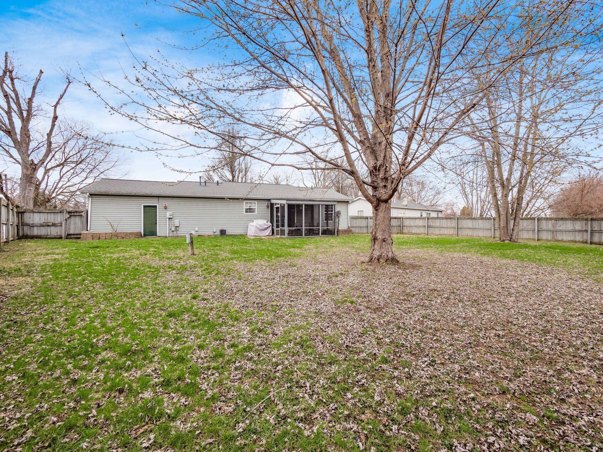5041 Cook Road Ashville, OH 43103 - Photo 33 of 43 Back