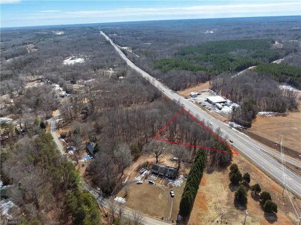 $40,000 | 4605 Highway 14, Reidsville, NC 27320