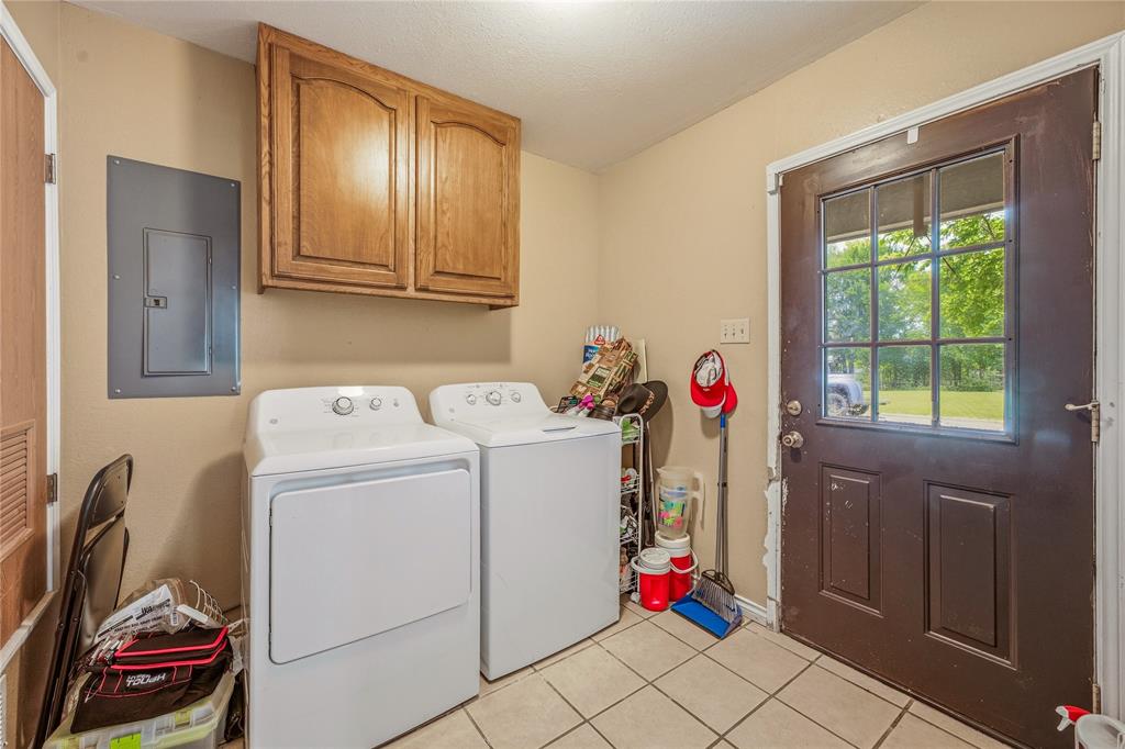 200 Austin Road Glen Rose, TX 76043 - Photo 17 of 21