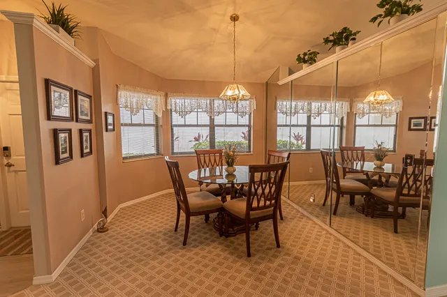 $357,000 | 413 Southwest Jefferson Circle, Port St. Lucie, FL 34986