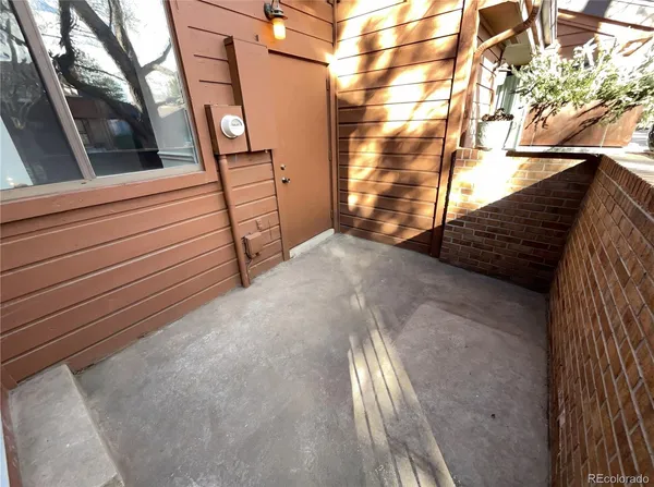 a view of an outdoor space
