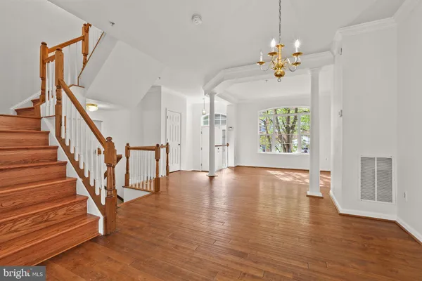 $2,850 | 13044 Town Commons Drive, Germantown, MD 20874