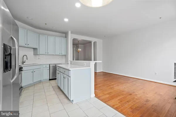 $2,850 | 13044 Town Commons Drive, Germantown, MD 20874