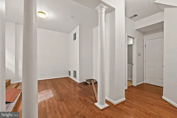 $2,850 | 13044 Town Commons Drive, Germantown, MD 20874