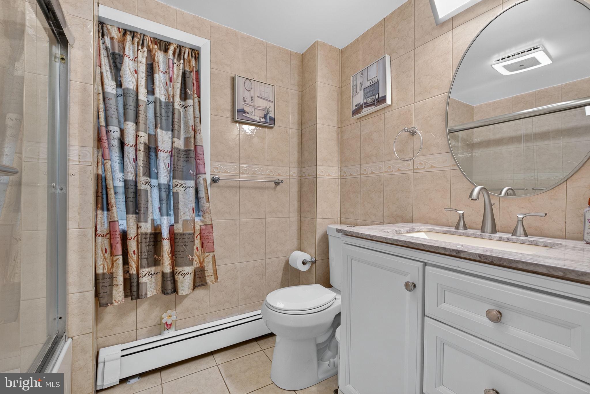 709 East Chestnut Street Lancaster, PA 17602 - Photo 18 of 29