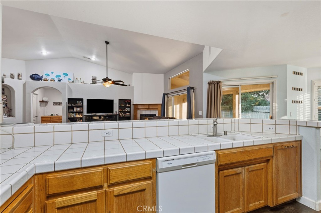 1126 Sprig Court Merced, CA 95340 - Photo 23 of 44