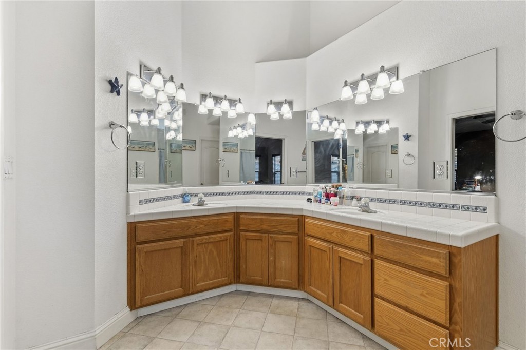 1126 Sprig Court Merced, CA 95340 - Photo 26 of 44