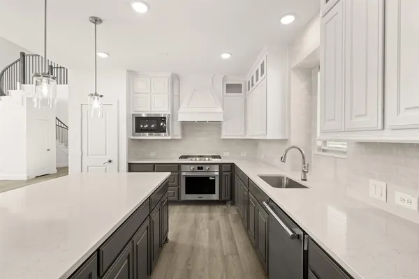 $586,666 | 408 McKinley Street, DeSoto, TX 75115