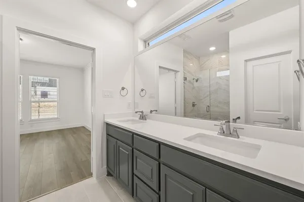 $586,666 | 408 McKinley Street, DeSoto, TX 75115