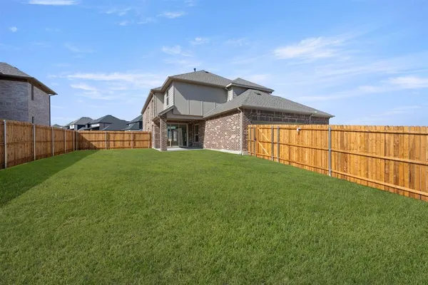 $586,666 | 408 McKinley Street, DeSoto, TX 75115