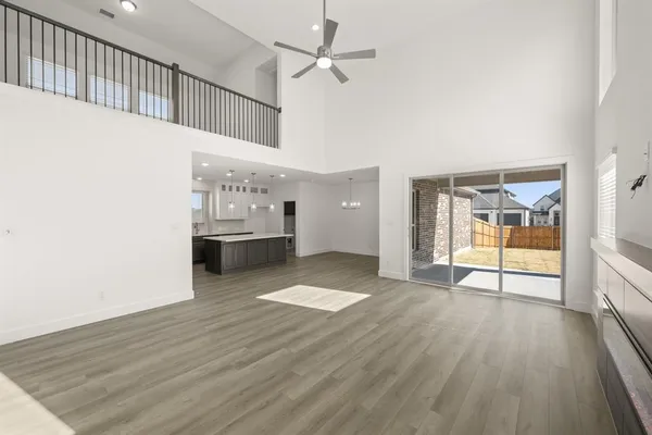 $586,666 | 408 McKinley Street, DeSoto, TX 75115