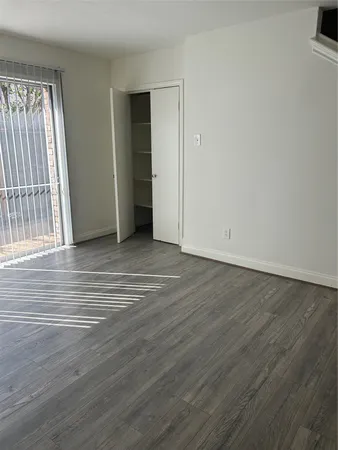 $2,600 | 7834 Oakington Drive, Houston, TX 77071