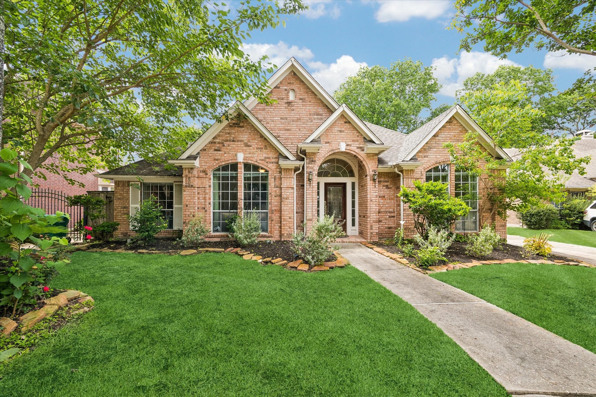 9110 Rhapsody Lane Houston, TX 77040 - Photo 1 of 20 Check out this rare one-story home with 3 beds, 2 bathrooms on a 20,000 plus sq/ft lot.