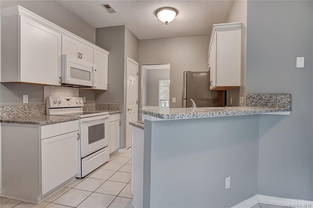 553 North Portman Lane Fort Mill, SC 29708 - Photo 10 of 27 Gallery Image 10