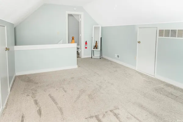 $229,900 | 10030 East Dobson Road, Bloomfield, IN 47424