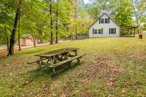 $229,900 | 10030 East Dobson Road, Bloomfield, IN 47424