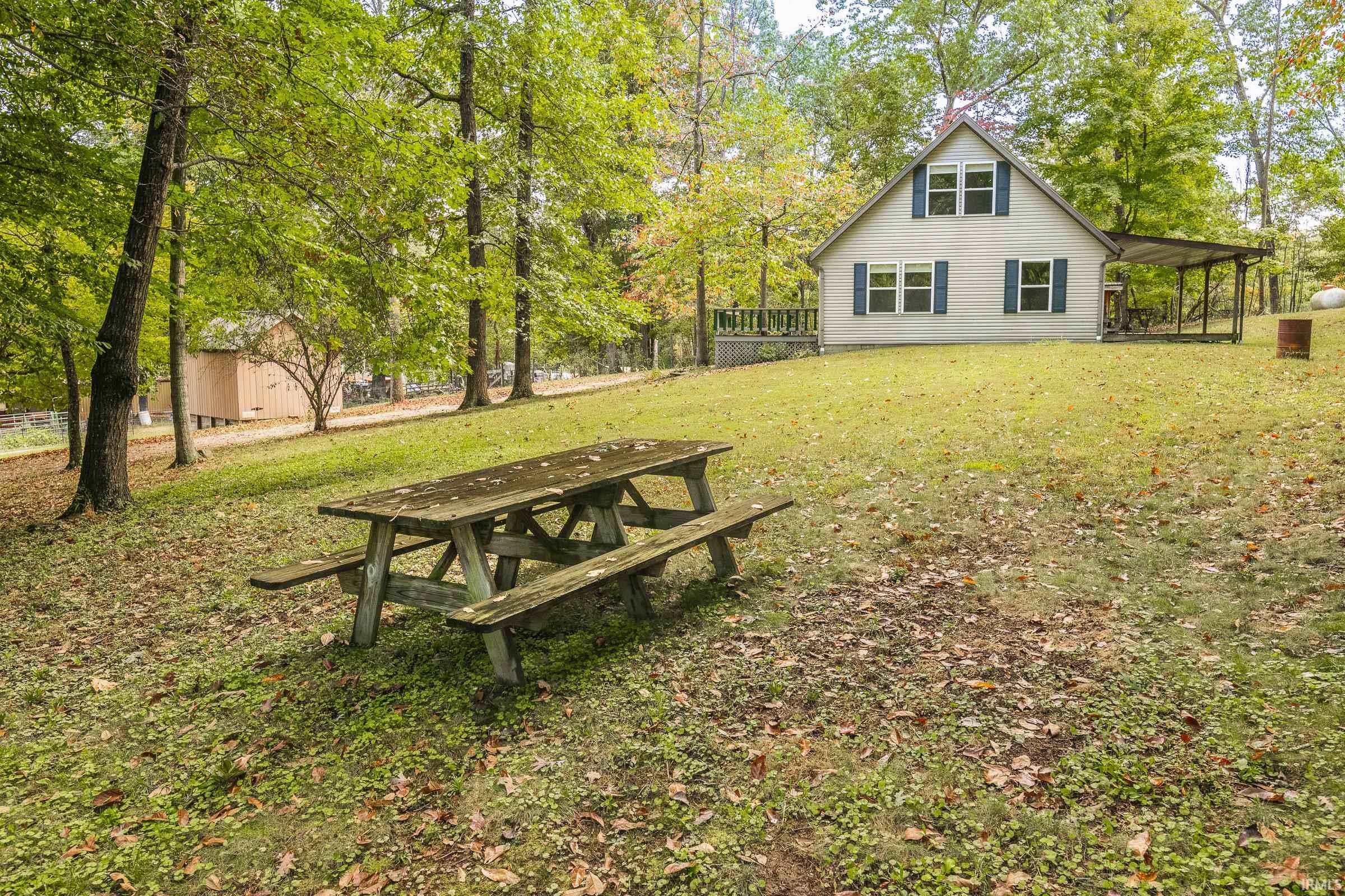 10030 East Dobson Road Bloomfield, IN 47424 - Photo 32 of 35