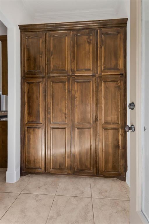 7905 Kickapoo Drive McKinney, TX 75070 - Photo 15 of 38 Pantry