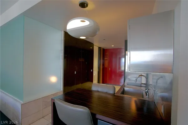 $2,600 | 4381 West Flamingo Road, Unit 3118, Las Vegas, NV 89103
