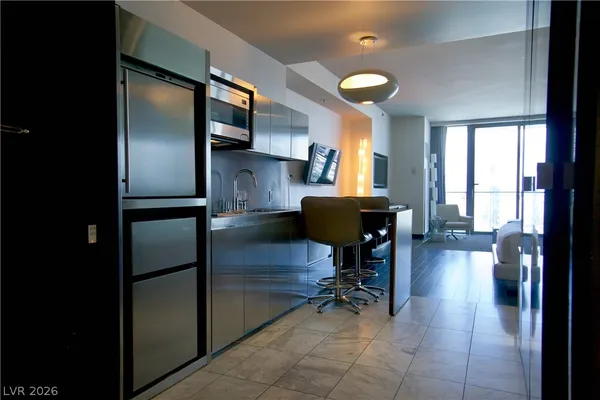 $2,600 | 4381 West Flamingo Road, Unit 3118, Las Vegas, NV 89103