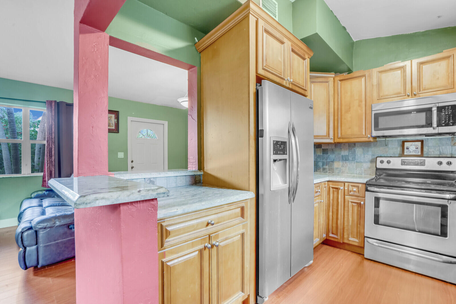 1545 Northeast 4th Avenue Boca Raton, FL 33432 - Photo 12 of 31 kitchen 3