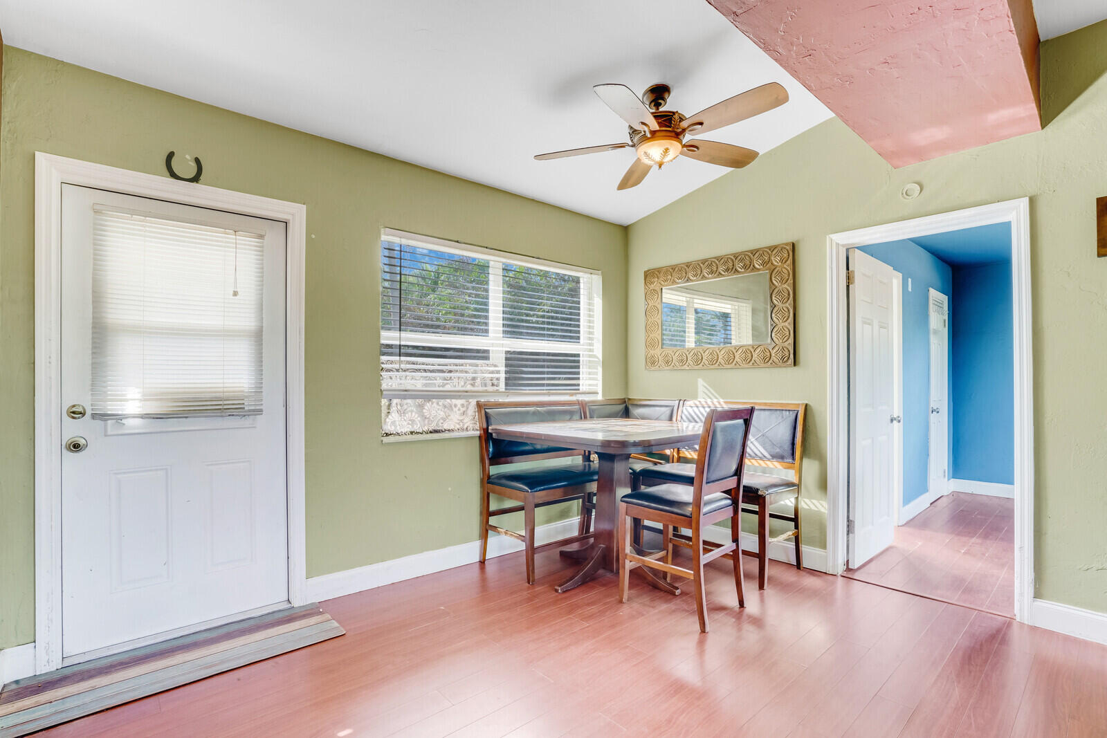 1545 Northeast 4th Avenue Boca Raton, FL 33432 - Photo 8 of 31 dining