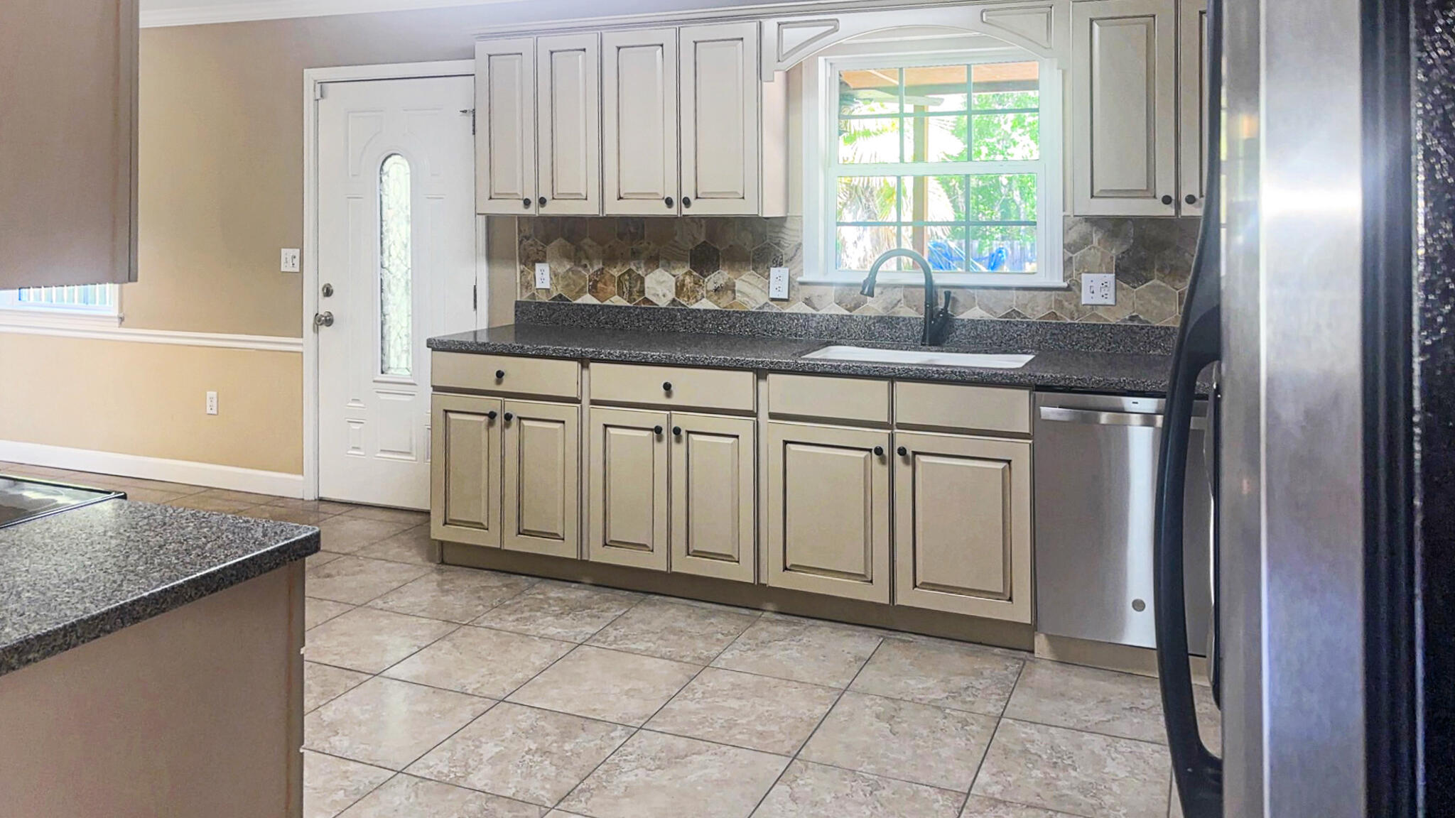 361 Kelly Bay Road Walterboro, SC 29488 - Photo 6 of 25 photo_06