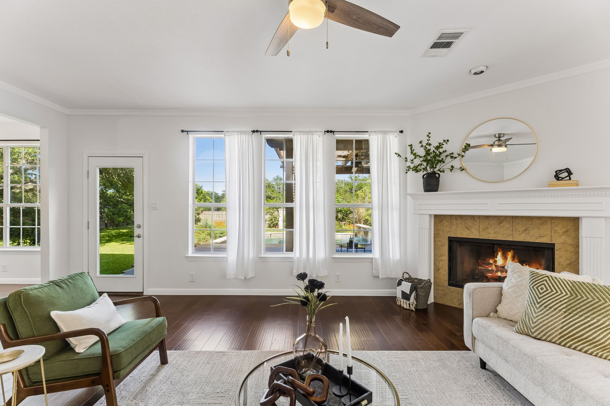 6557 Needham Lane Austin, TX 78739 - Photo 14 of 37