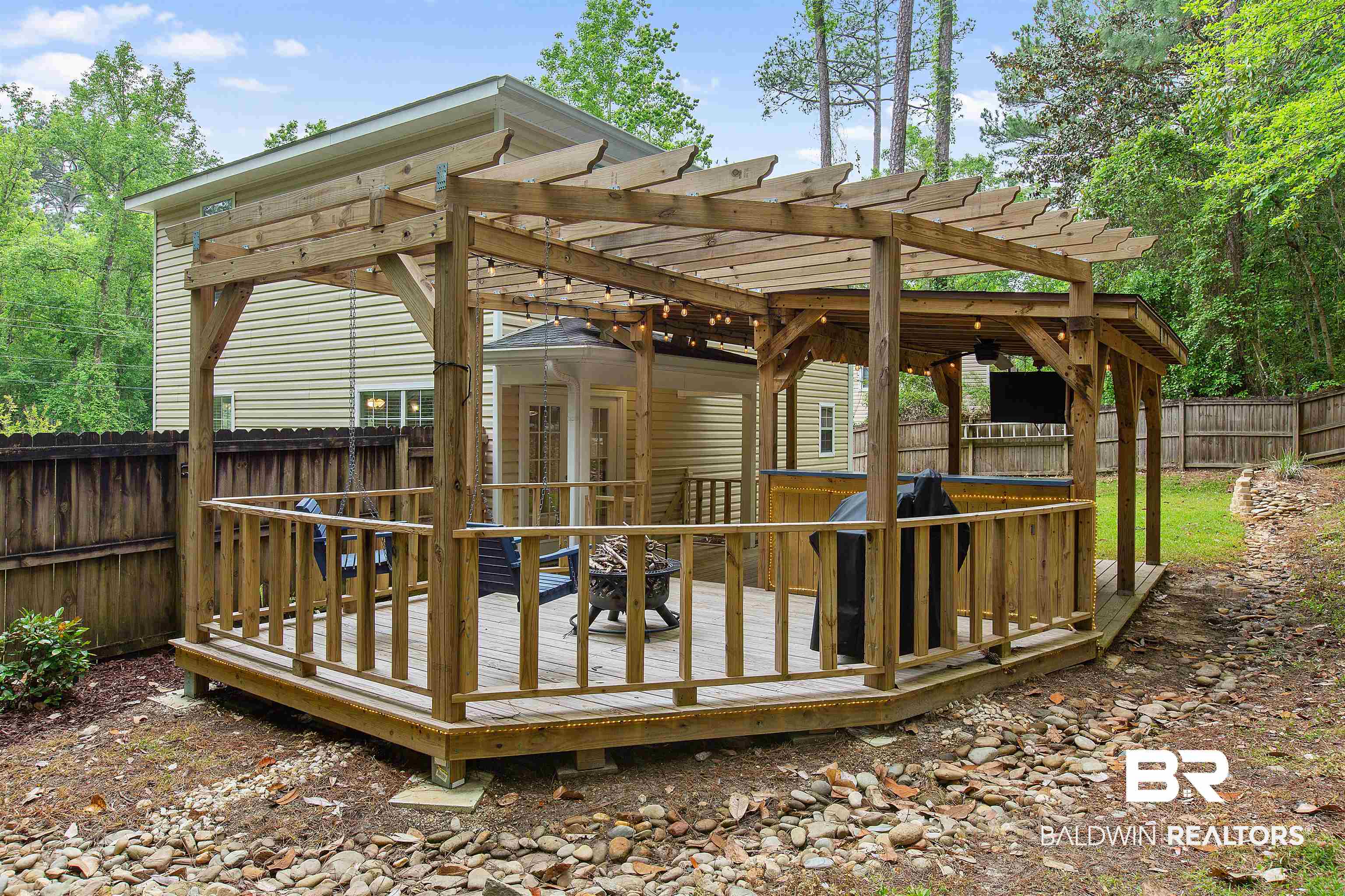 313 Ridgewood Drive Daphne, AL 36526 - Photo 14 of 16 Outdoor Space