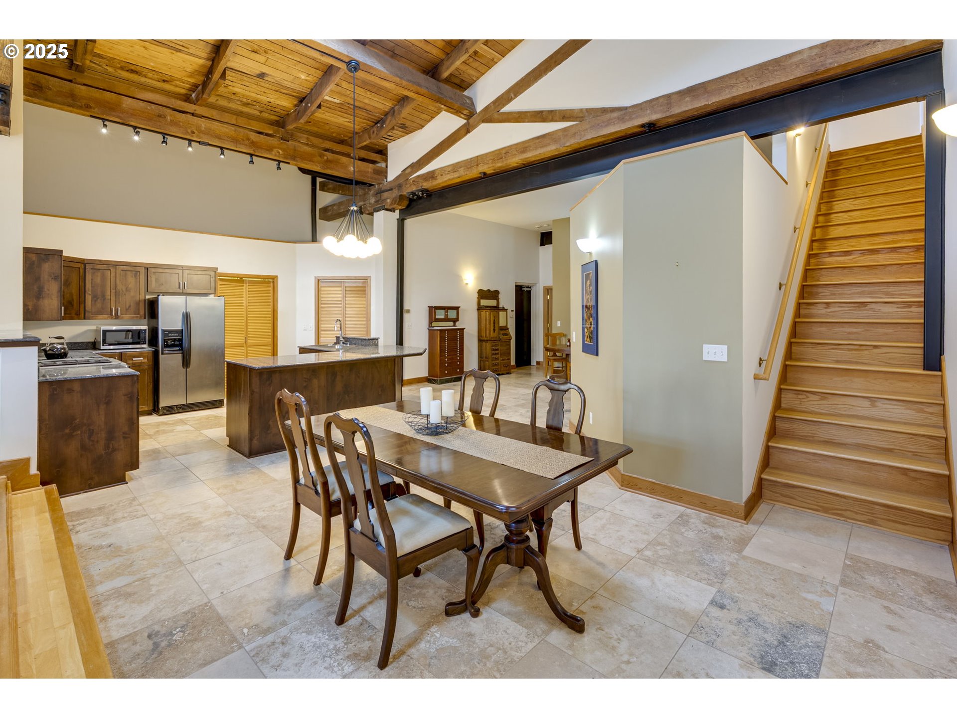 2777 Northwest Savier Street Portland, OR 97210 - Photo 11 of 37