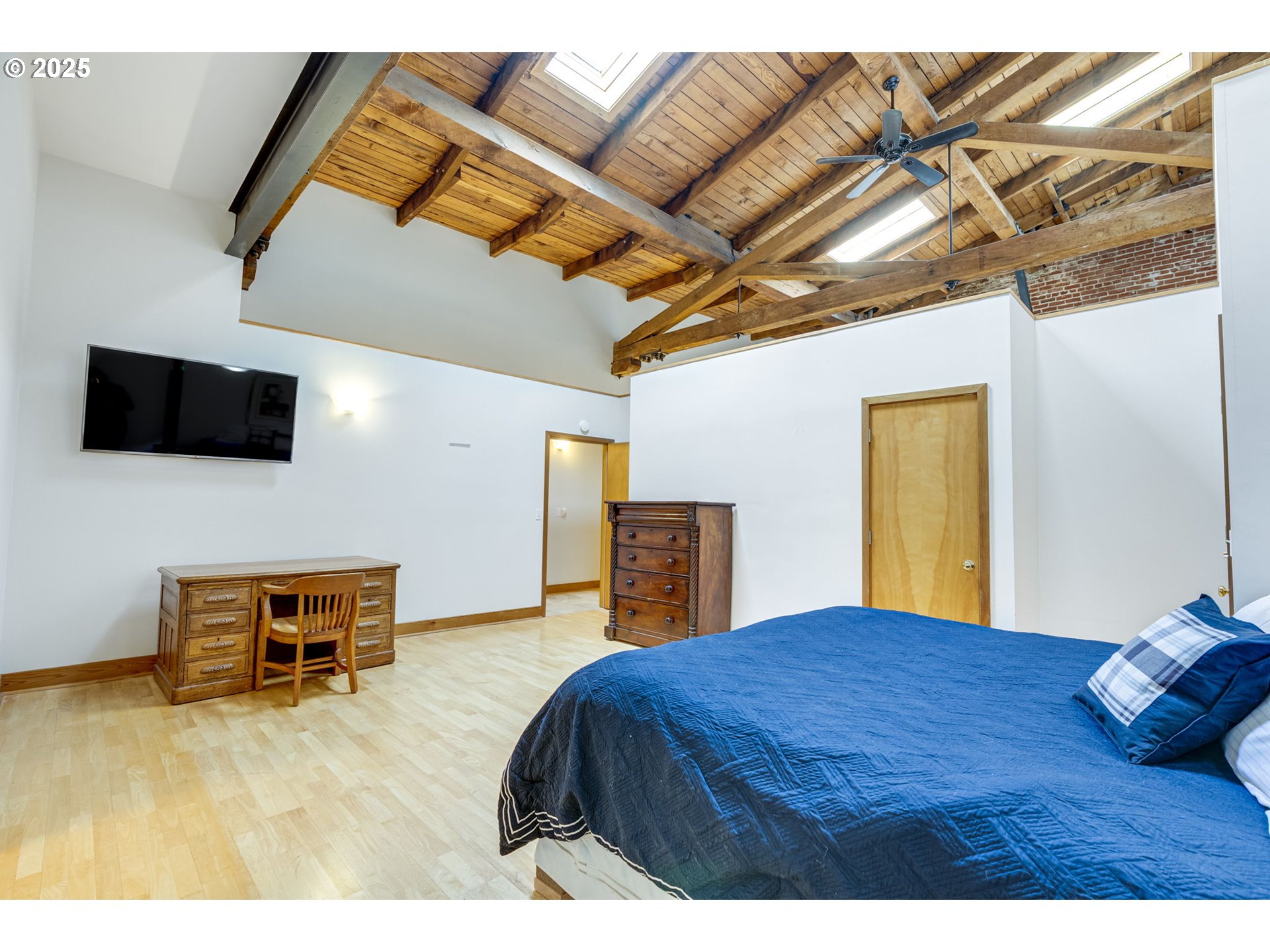 2777 Northwest Savier Street Portland, OR 97210 - Photo 24 of 37