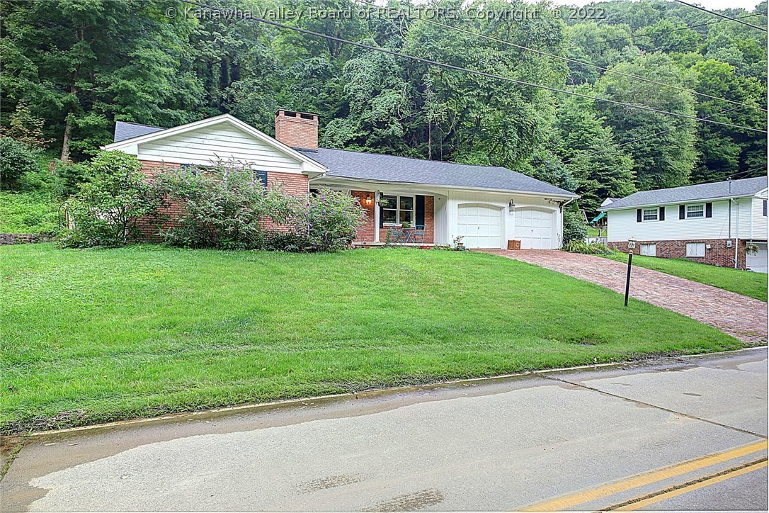 751 Lower Donnally Road Charleston, WV 25304 - Photo 3 of 30 Gallery Image 3