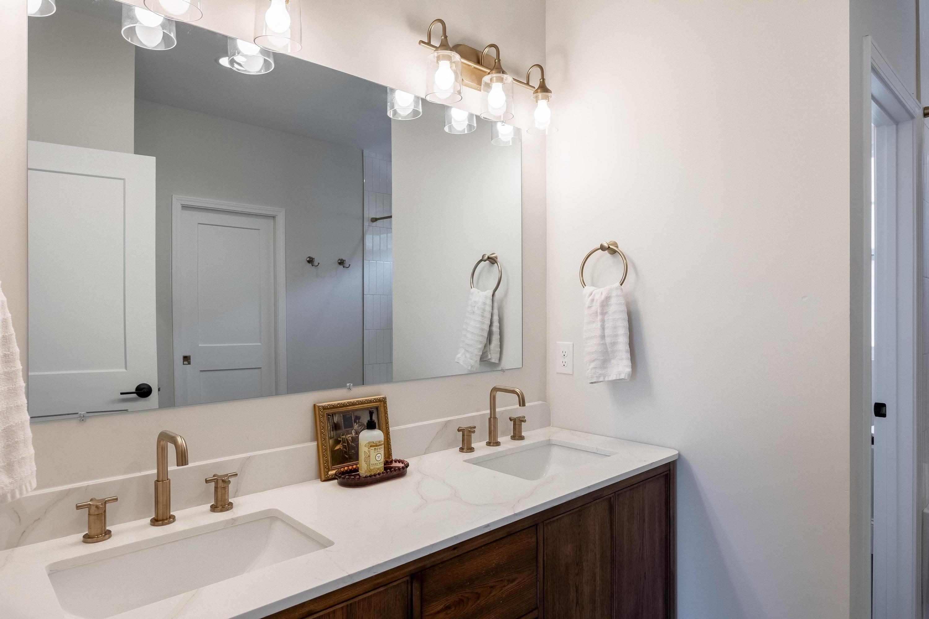 1714 Bennett Avenue Chattanooga, TN 37404 - Photo 33 of 44 2026_01_January_1714_Bennett_Ave_0040