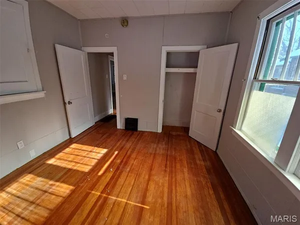 $74,500 | 115 Lawrence Avenue, St. Louis, MO 63135