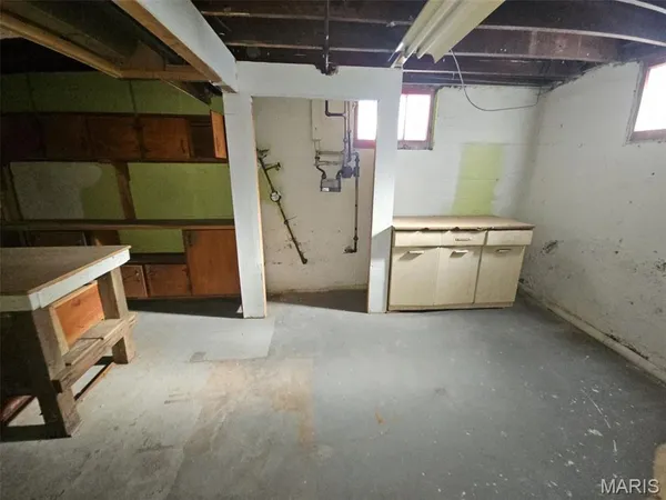 $74,500 | 115 Lawrence Avenue, St. Louis, MO 63135