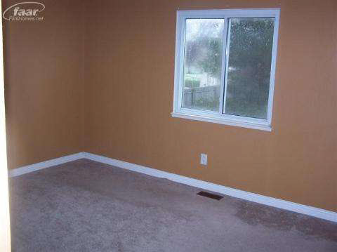 2475 South Irish Road Davison, MI 48423 - Photo 13 of 30 20144919-12.JPG