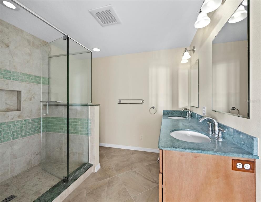 741 Old Compass Road Longboat Key, FL 34228 - Photo 28 of 51
