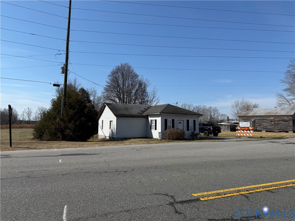 129 Cheaneys Bridge Road Dunnsville, VA 22454 - Photo 4 of 15
