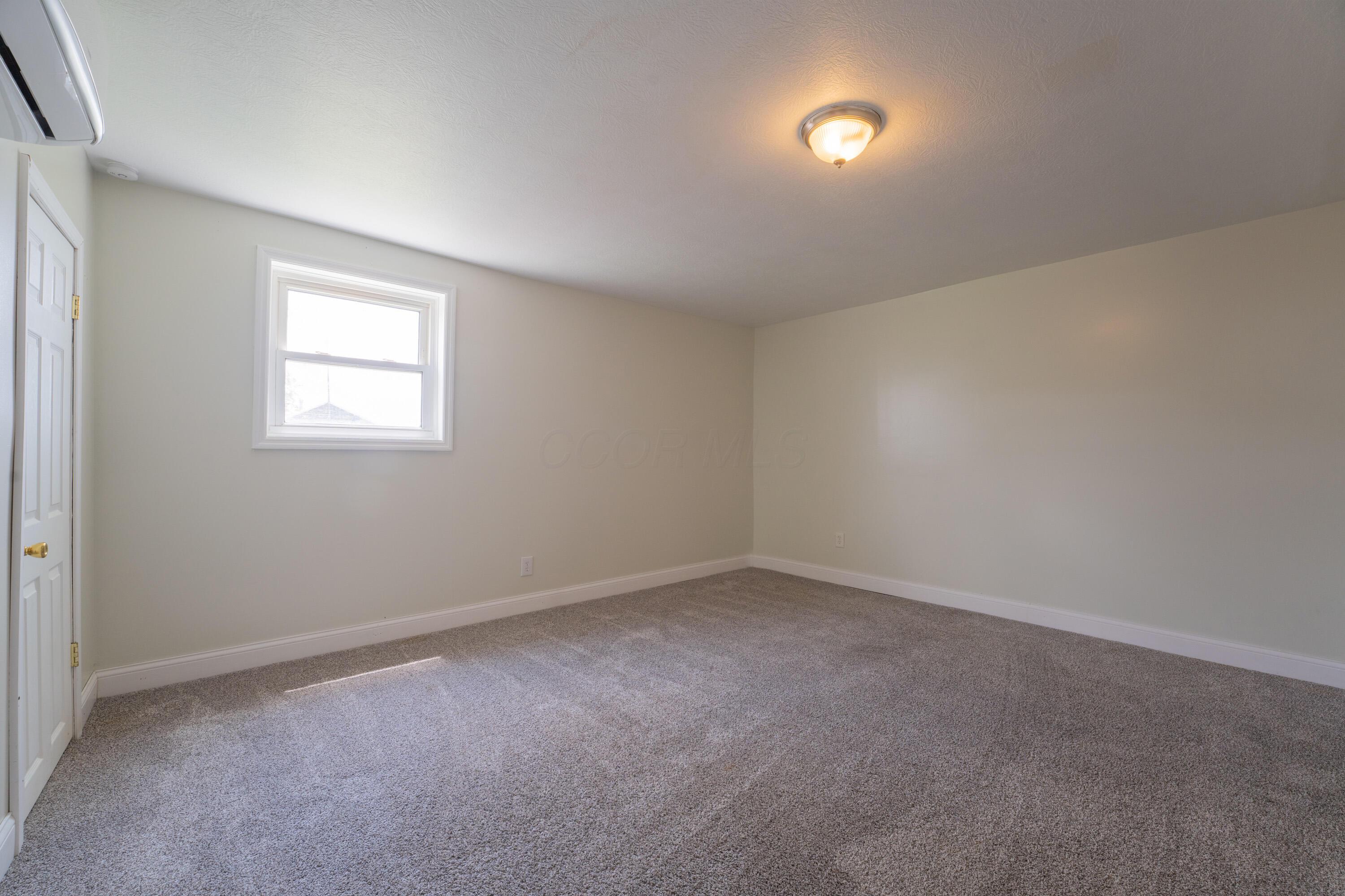 12270 London Road Orient, OH 43146 - Photo 27 of 65 12270London-2152-HDR