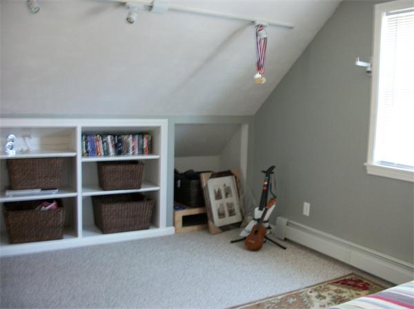 23 Elliott Road Sterling, MA 01564 - Photo 26 of 30 a view of a room with gym equipment