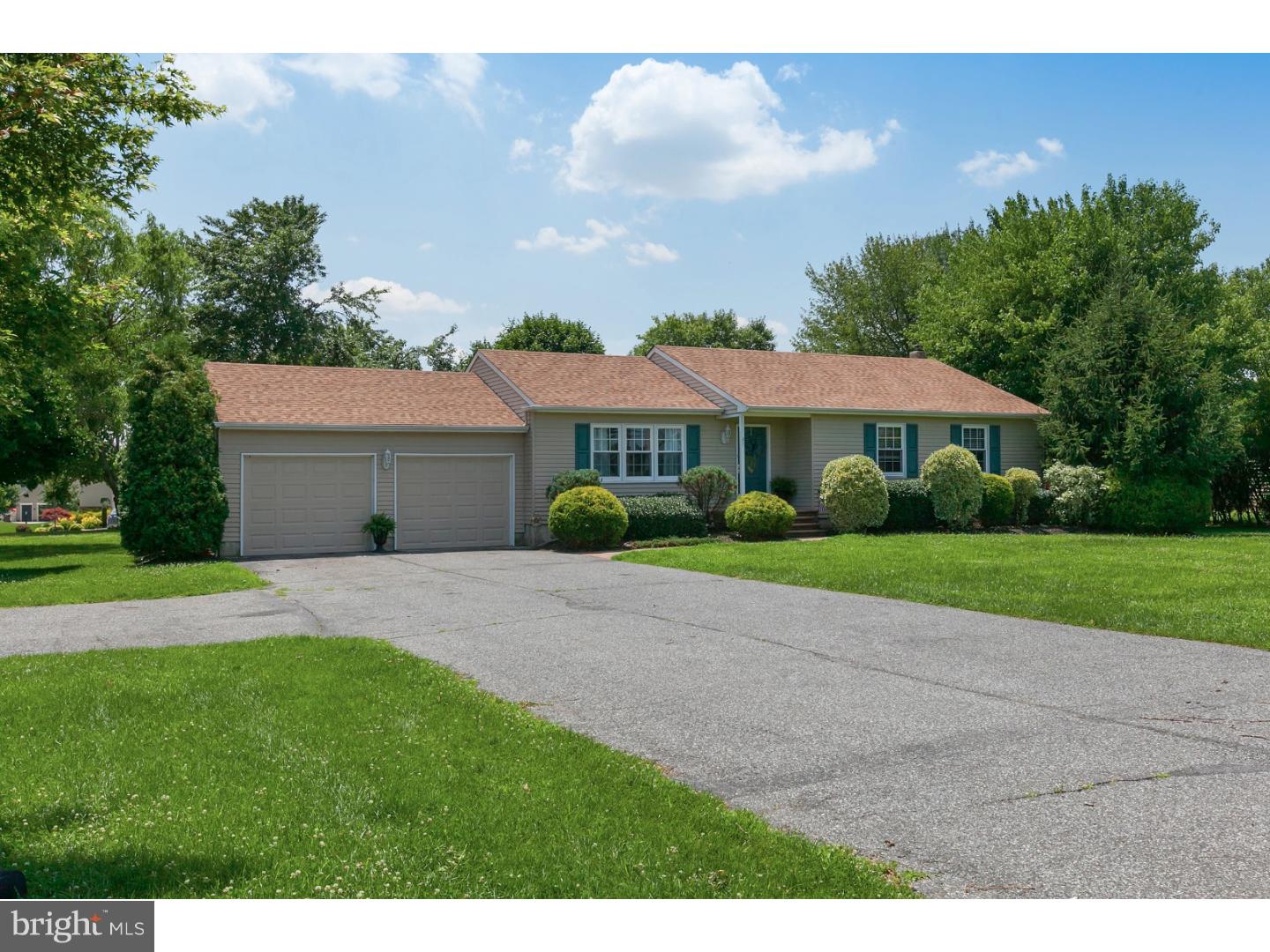 37 Quaker Road Mickleton, NJ 08056 - Photo 1 of 13 Exterior Front