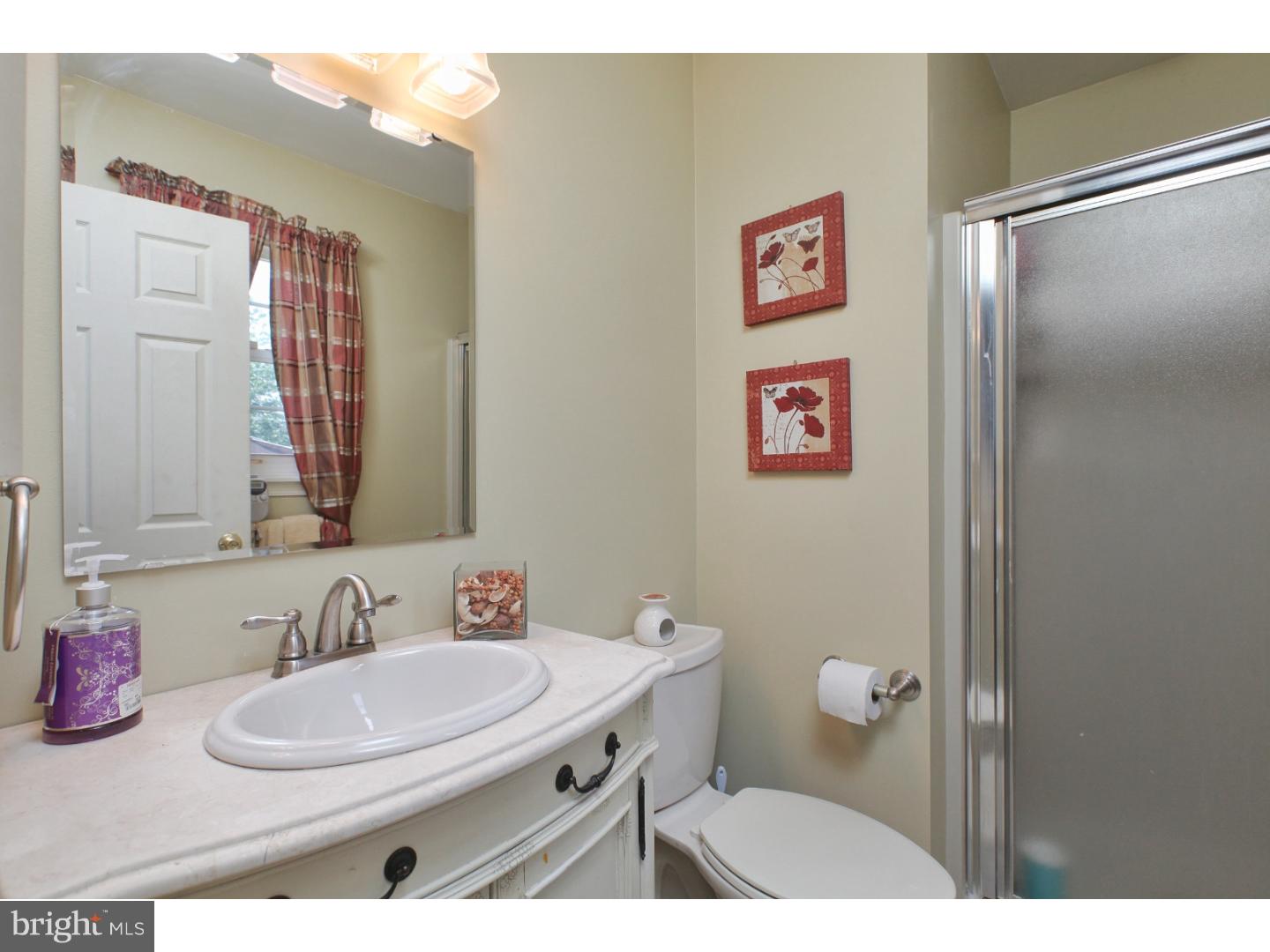 37 Quaker Road Mickleton, NJ 08056 - Photo 6 of 13 Master Bathroom