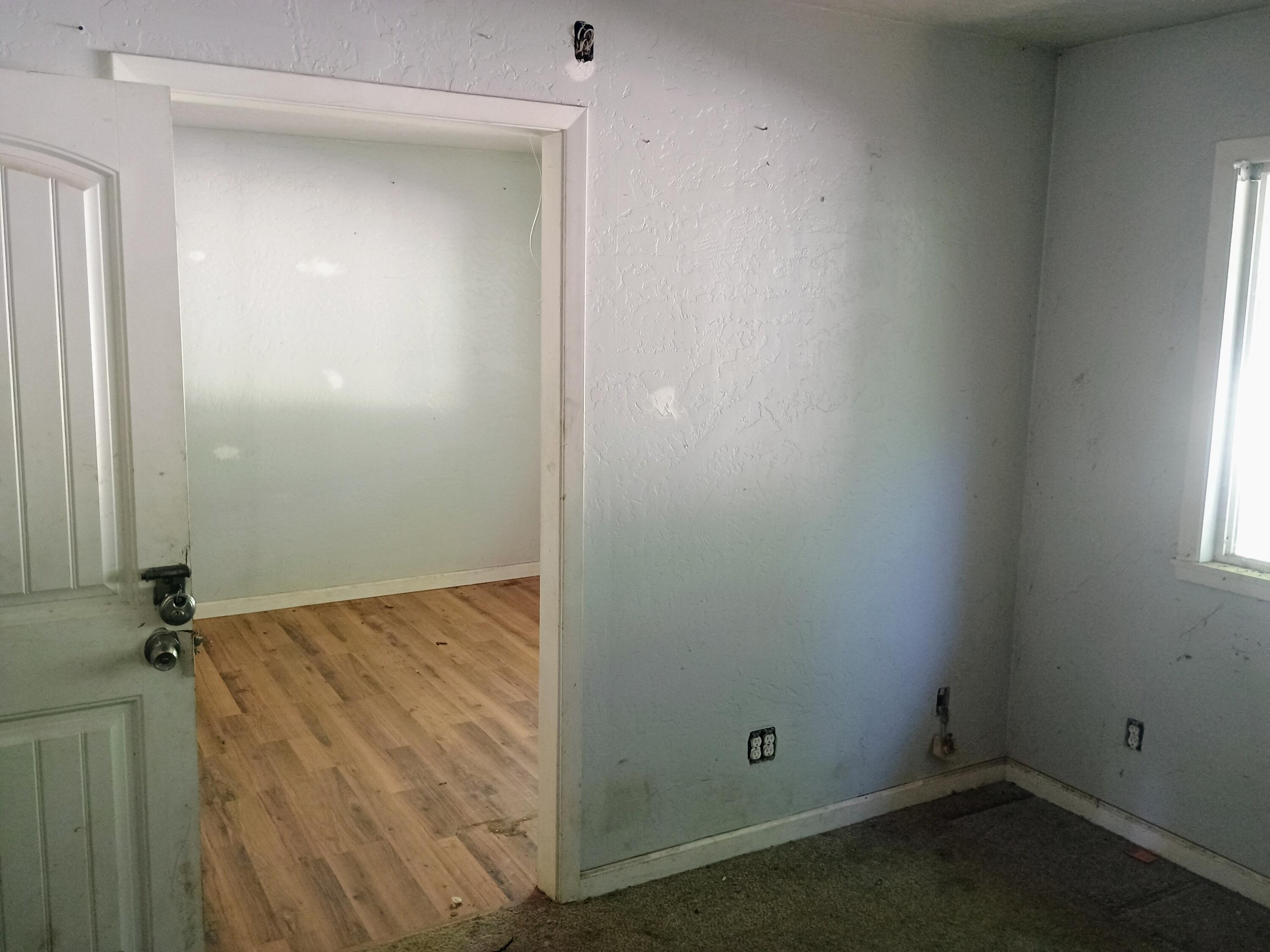 14425 Holiday Road Redding, CA 96003 - Photo 5 of 28 holbd3
