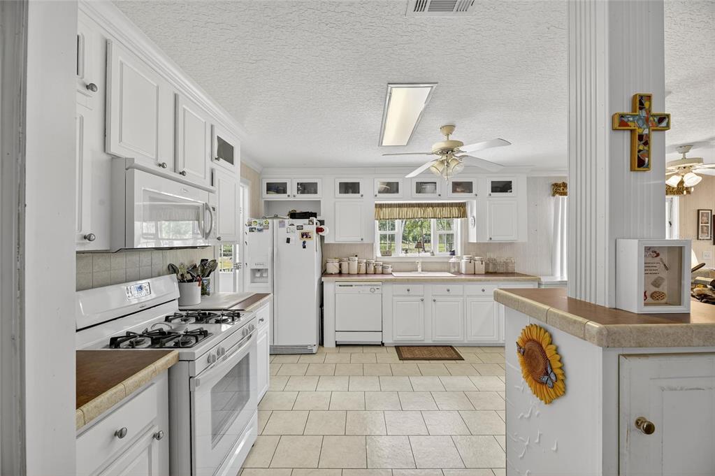 6250 Green Pond Road Polk City, FL 33868 - Photo 5 of 96